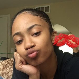 Meet your Posher, Cardina